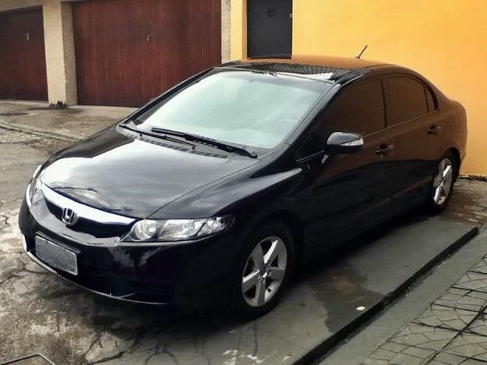 Após oferecer carona, homem tem seu carro roubado e é feito de refém - Imagem 1