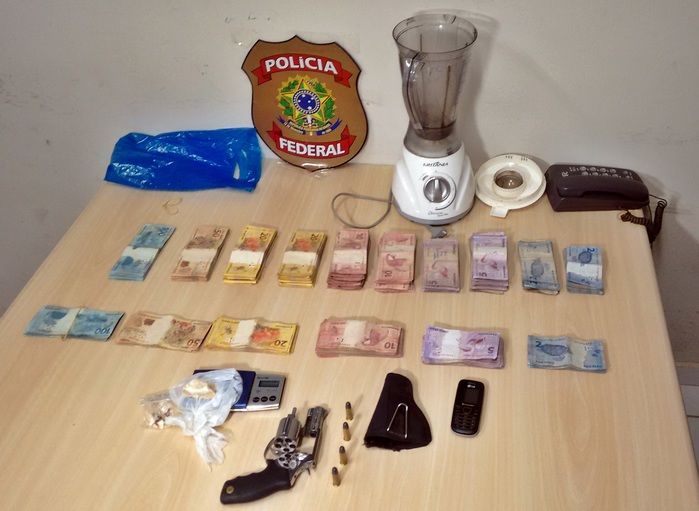 PF prende casal em Parnaíba com crack, arma e R$ 10 mil - Imagem 1