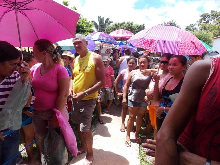 Secretaria de Assistência Social distribui alimentos às famílias do Programa Bolsa Família - Imagem 5