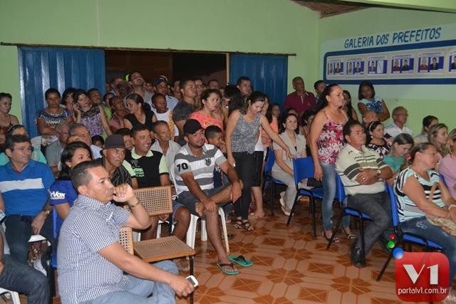 Vereadores cassam Zé Simão e empossam prefeito Antonio Ditoso - Imagem 5