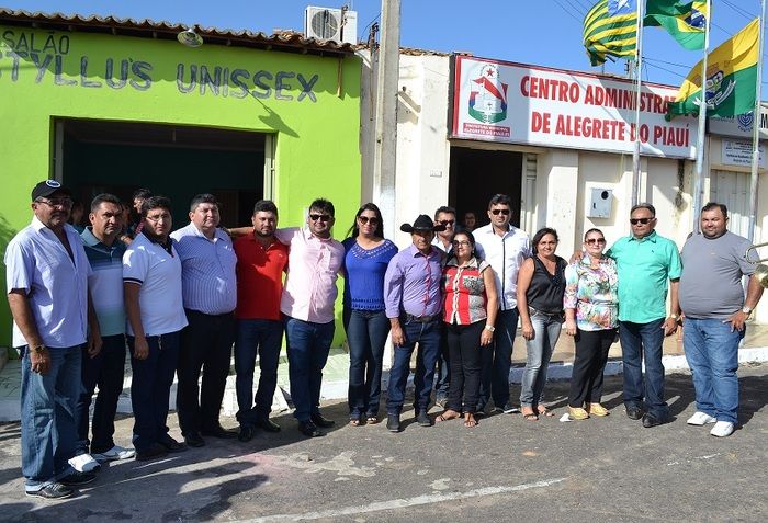 Evento cívico abre festividades do 23º Aniversário de Alegrete do Piauí - Imagem 43