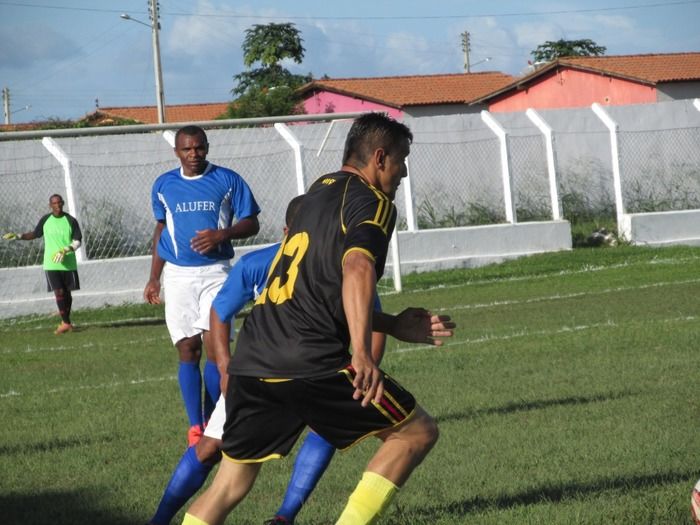 Demerval Lobão vence nos pênaltis a final do campeonato dos Quarentões do Médio Parnaíba   - Imagem 8