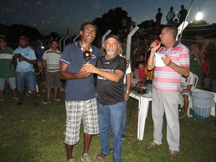 Demerval Lobão vence nos pênaltis a final do campeonato dos Quarentões do Médio Parnaíba   - Imagem 52