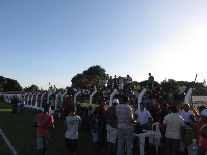 Demerval Lobão vence nos pênaltis a final do campeonato dos Quarentões do Médio Parnaíba   - Imagem 31