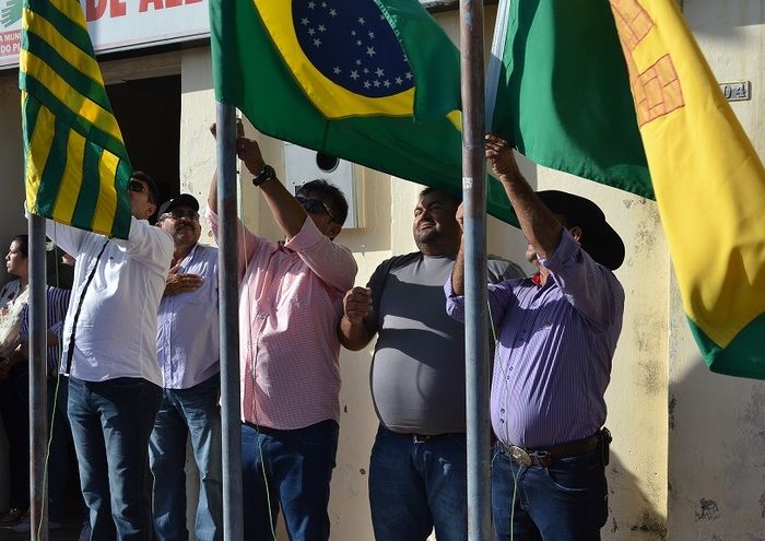 Evento cívico abre festividades do 23º Aniversário de Alegrete do Piauí - Imagem 18