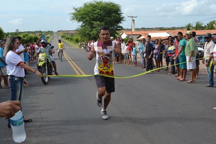 Corrida de Bicicletas e Maratona abrem atividades do segundo dia de comemorações do aniversário da cidade - Imagem 45
