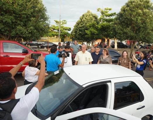 Prefeito R. Ferreira Inaugura obras na zona rural e na sede do município com a presença do Governador W. Dias - Imagem 15