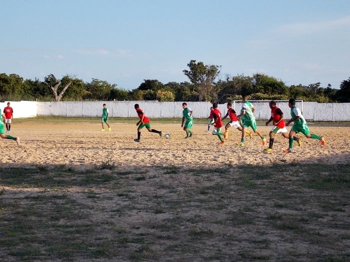 Campeonato de Futebol Amador 2015: Palestra x Alto Novo - Imagem 16