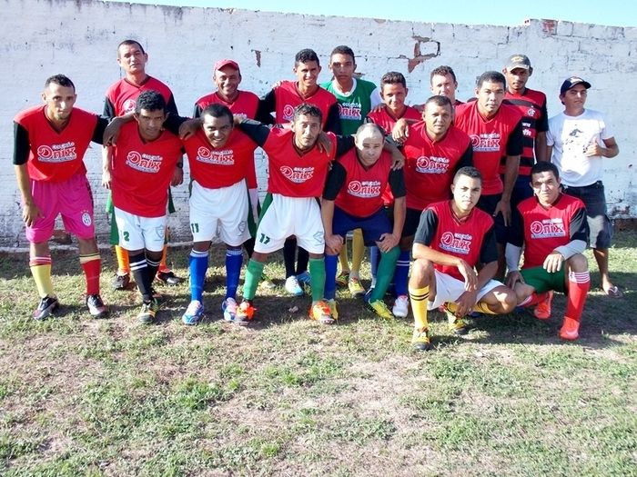 Campeonato de Futebol Amador 2015: Palestra x Alto Novo - Imagem 2