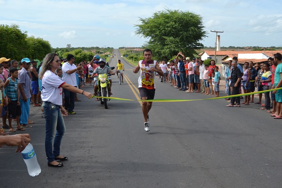 Corrida de Bicicletas e Maratona abrem atividades do segundo dia de comemorações do aniversário da cidade