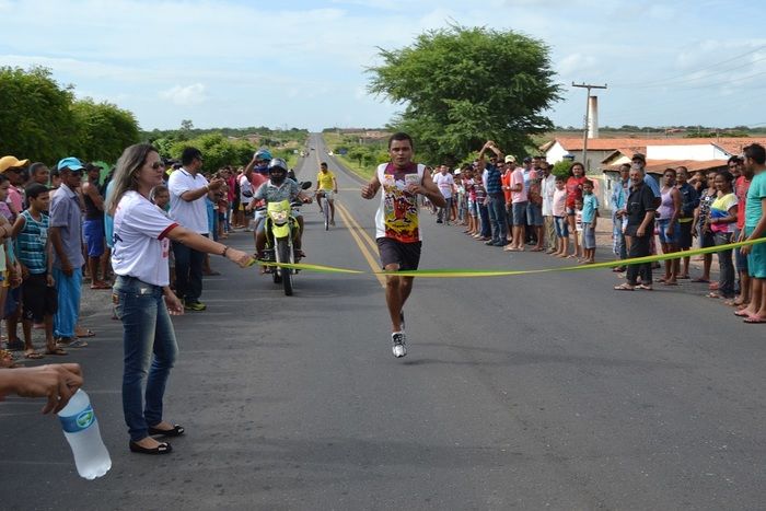Corrida de Bicicletas e Maratona abrem atividades do segundo dia de comemorações do aniversário da cidade - Imagem 44