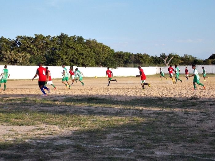 Campeonato de Futebol Amador 2015: Palestra x Alto Novo - Imagem 15