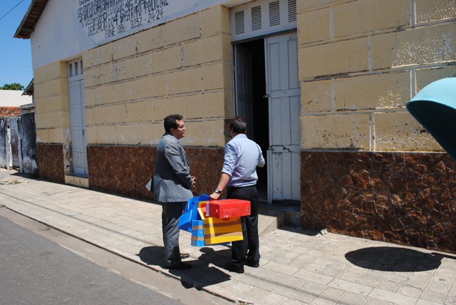 Ministério Público vistoria local por onde presos tentaram fugir - Imagem 4