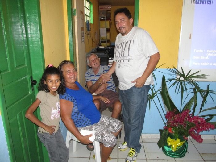 Prefeito Walter Alencar e CRAS fazem doação de cadeiras de rodas as Famílias carentes em Agricolândia - Imagem 12