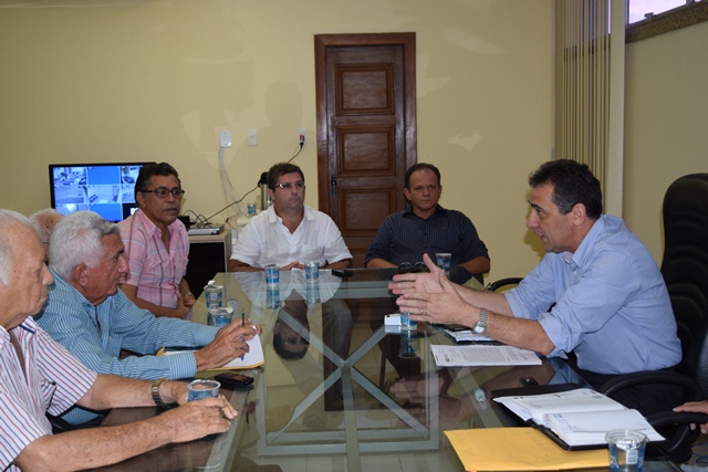 Reunião sobre a 45º Exposição de Floriano