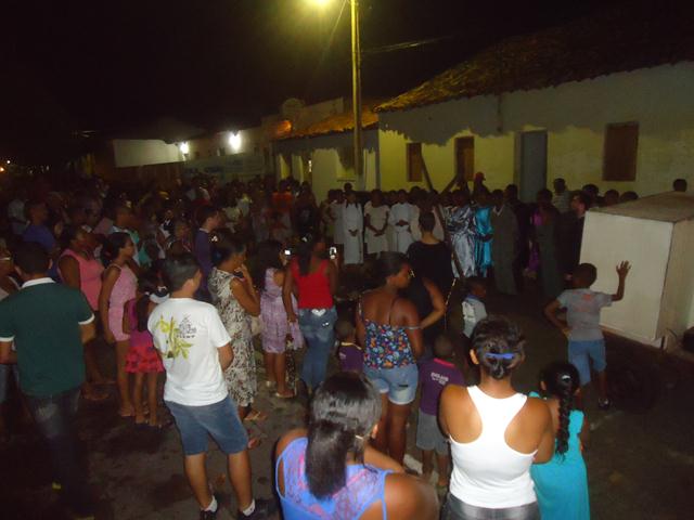 Grupo de Teatro Cutucamente Realiza o Espetáculo Paixão de Cristo - Imagem 93