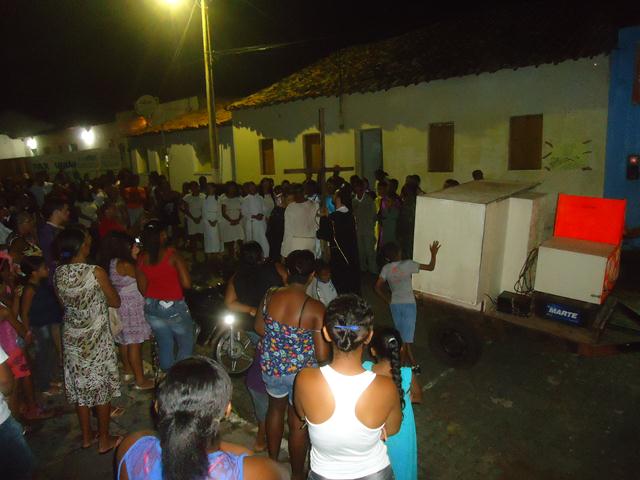 Grupo de Teatro Cutucamente Realiza o Espetáculo Paixão de Cristo - Imagem 94