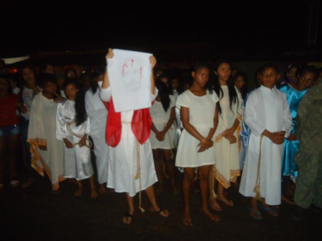 Grupo de Teatro Cutucamente Realiza o Espetáculo Paixão de Cristo - Imagem 77
