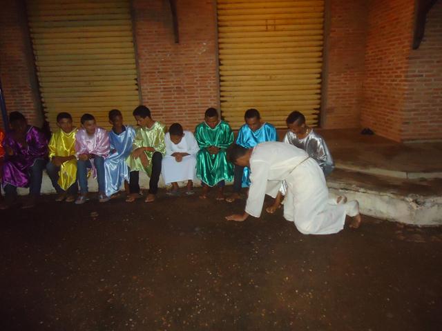 Grupo de Teatro Cutucamente Realiza o Espetáculo Paixão de Cristo - Imagem 19