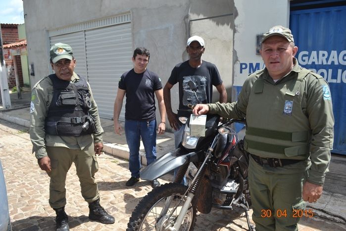 PM recupera motocicleta roubada em Boa Hora - Imagem 4