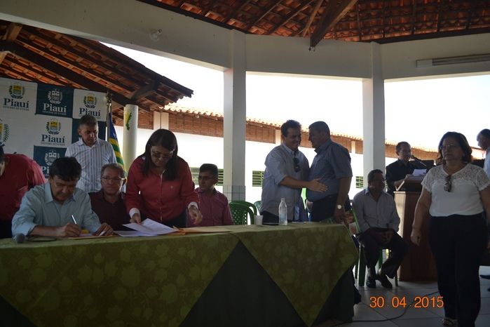 Prefeito de Zé Resende solicita do Governador conclusão de obras iniciadas em Boa Hora - Imagem 27