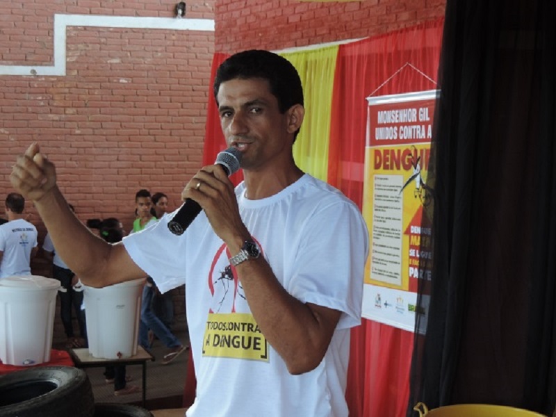 Monsenhor Gil realizou campanha de combate à dengue