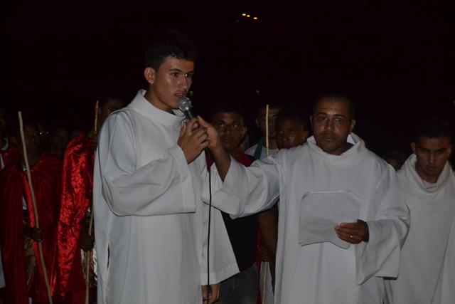 Via-crúcis leva multidão às ruas de Pimenteiras. Veja fotos  - Imagem 59