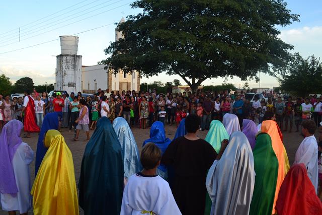 Via-crúcis leva multidão às ruas de Pimenteiras. Veja fotos  - Imagem 20