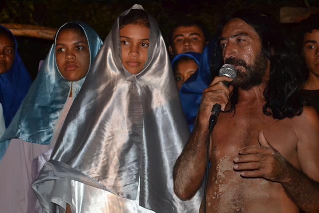 Via-crúcis leva multidão às ruas de Pimenteiras. Veja fotos  - Imagem 64