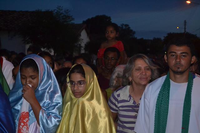 Via-crúcis leva multidão às ruas de Pimenteiras. Veja fotos  - Imagem 38