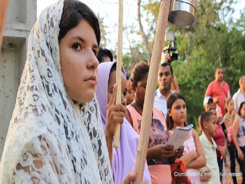 Encenação da Paixão de Cristo em Monsenhor Gil emociona fieis