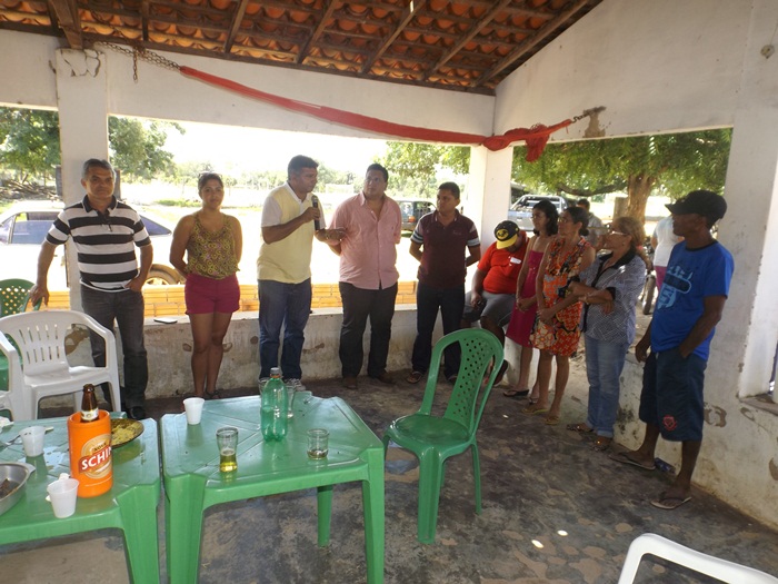 Prefeito Zé Henrique inaugura mais um abastecimento d’água - Imagem 13