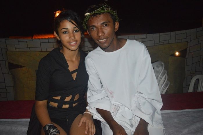 Sucesso de publico prestigiam a apresentação da encenação da Paixão e Crucificação de Cristo 2015 - Imagem 89