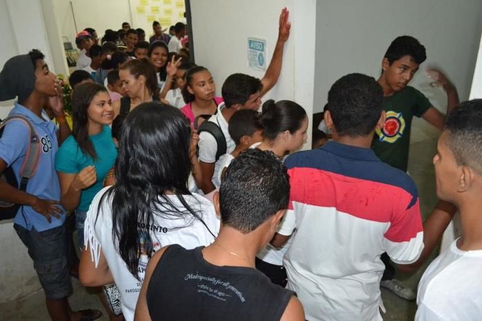 Via Sacra emociona população barrense - Imagem 44