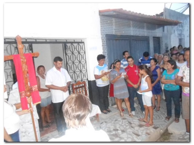 Procissão da Via Sacra em Inhuma - Imagem 38