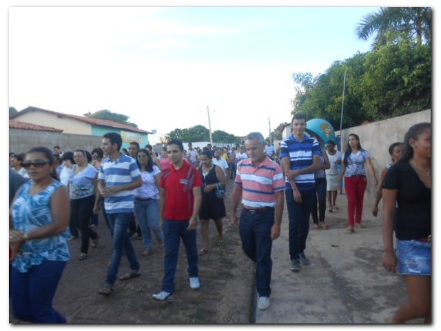 Procissão da Via Sacra em Inhuma - Imagem 22