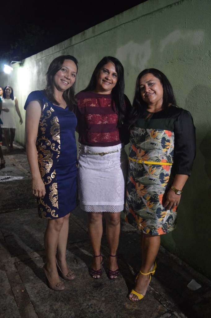 Churrasco e jantar de comemoração pela formatura em Serviço Social de Lilian Raquel. - Imagem 63