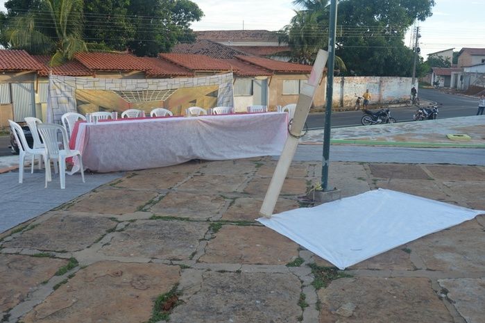 Sucesso de publico prestigiam a apresentação da encenação da Paixão e Crucificação de Cristo 2015 - Imagem 14