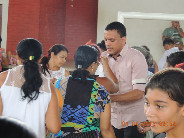 Prefeitura de Monsenhor Gil, realiza distribuição de cestas básicas  - Imagem 12