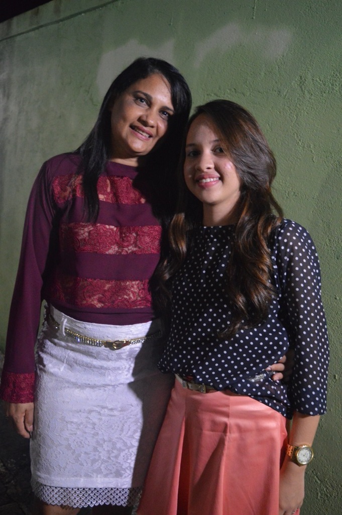 Churrasco e jantar de comemoração pela formatura em Serviço Social de Lilian Raquel. - Imagem 64