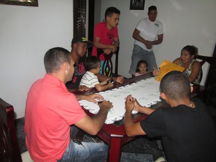 Família da criança com tumor na cabeça recebe renda arrecadada no campeonato Beneficente  - Imagem 1