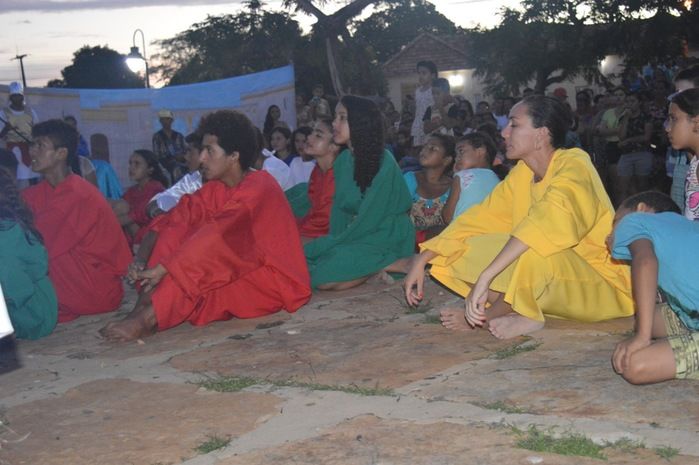 Sucesso de publico prestigiam a apresentação da encenação da Paixão e Crucificação de Cristo 2015 - Imagem 52