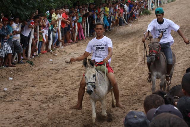 Público Prestigiou a Semana Santa No Brejo da Fortaleza - Imagem 57