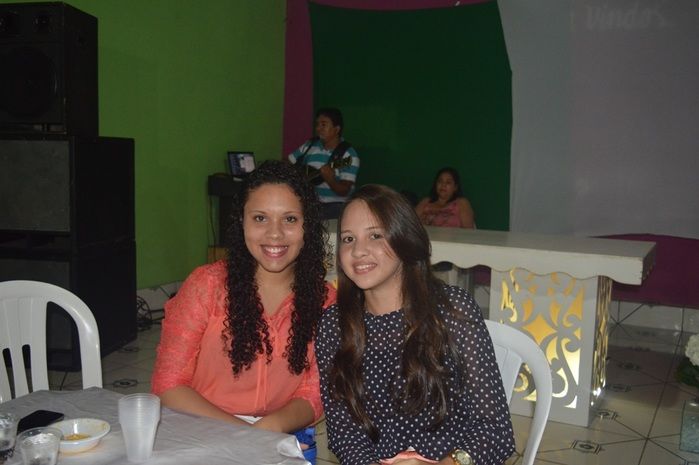 Churrasco e jantar de comemoração pela formatura em Serviço Social de Lilian Raquel. - Imagem 13