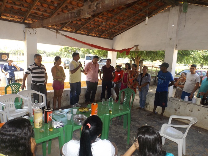 Prefeito Zé Henrique inaugura mais um abastecimento d’água - Imagem 17