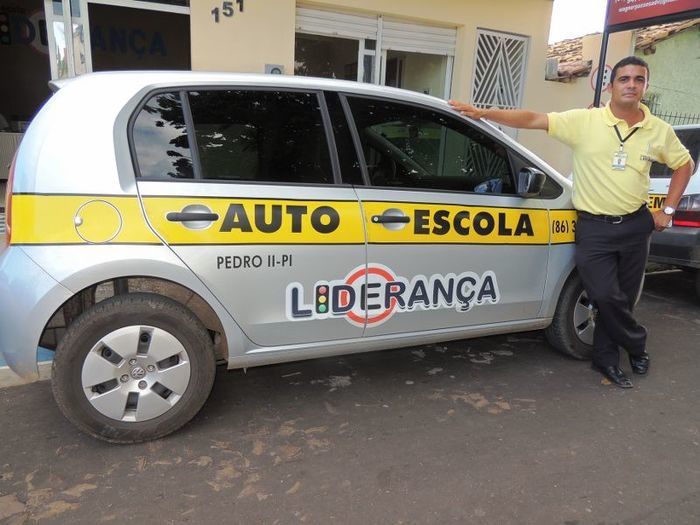 Autoescola Liderança amplia frota, agora com ar refrigerado - Imagem 8