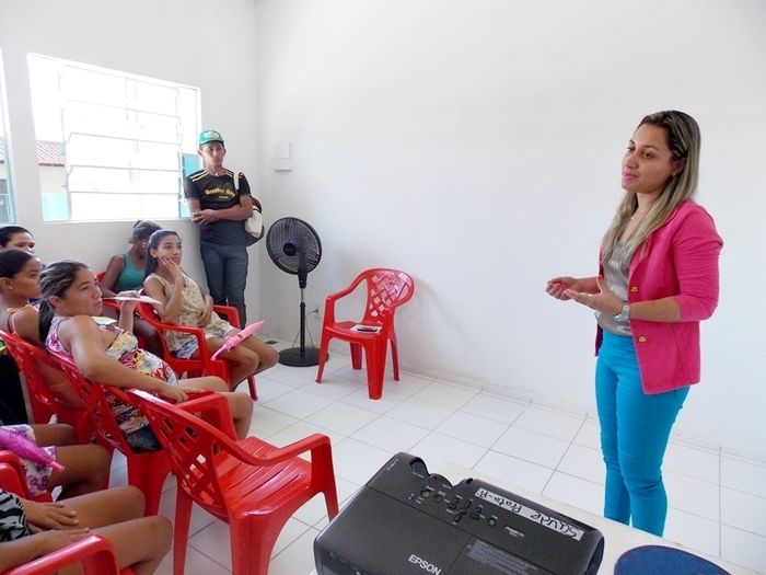 Secretaria Municipal de Saúde realiza palestra para grávidas no Posto Fundec  - Imagem 6