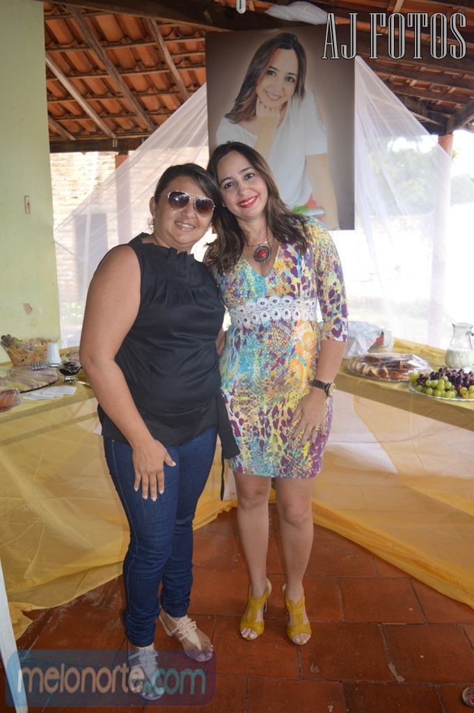 Primeira - dama Lindyane Batista é surpreendida por sua equipe com um café da manhã em seu aniversário - Imagem 21