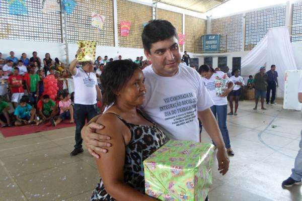 Amarante : IIV Caminhada da Integração Social em homenagem ao dia do trabalhador reúne mais de 2000 pessoas - Imagem 310