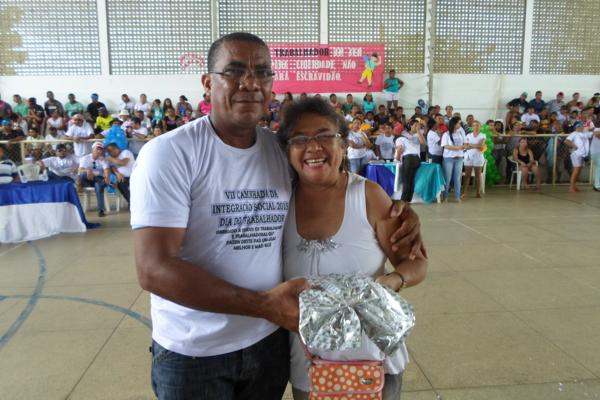 Amarante : IIV Caminhada da Integração Social em homenagem ao dia do trabalhador reúne mais de 2000 pessoas - Imagem 227